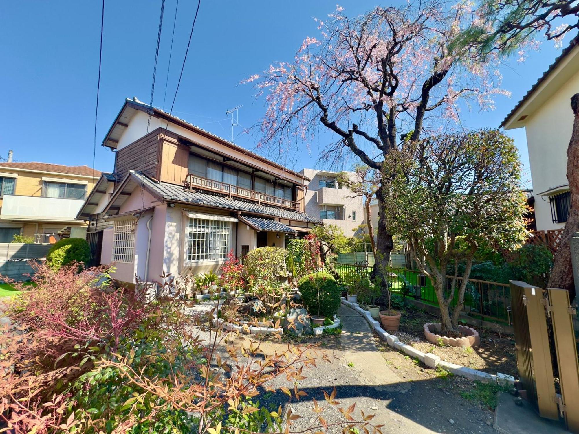 Family Or Business Travel 20 Percent Off丨200 Sqm 丨 14 Min To Shinjuku 丨century-Old Japanese Garden 丨3 Parking Spaces丨4 Bedrooms Tokió Kültér fotó